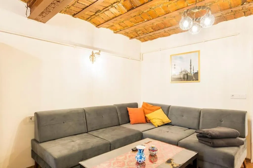 Beautiful 1 Bedroom Apt. W/Ac 400 Meters Taksim Square Istanbulská provincie Apartmán